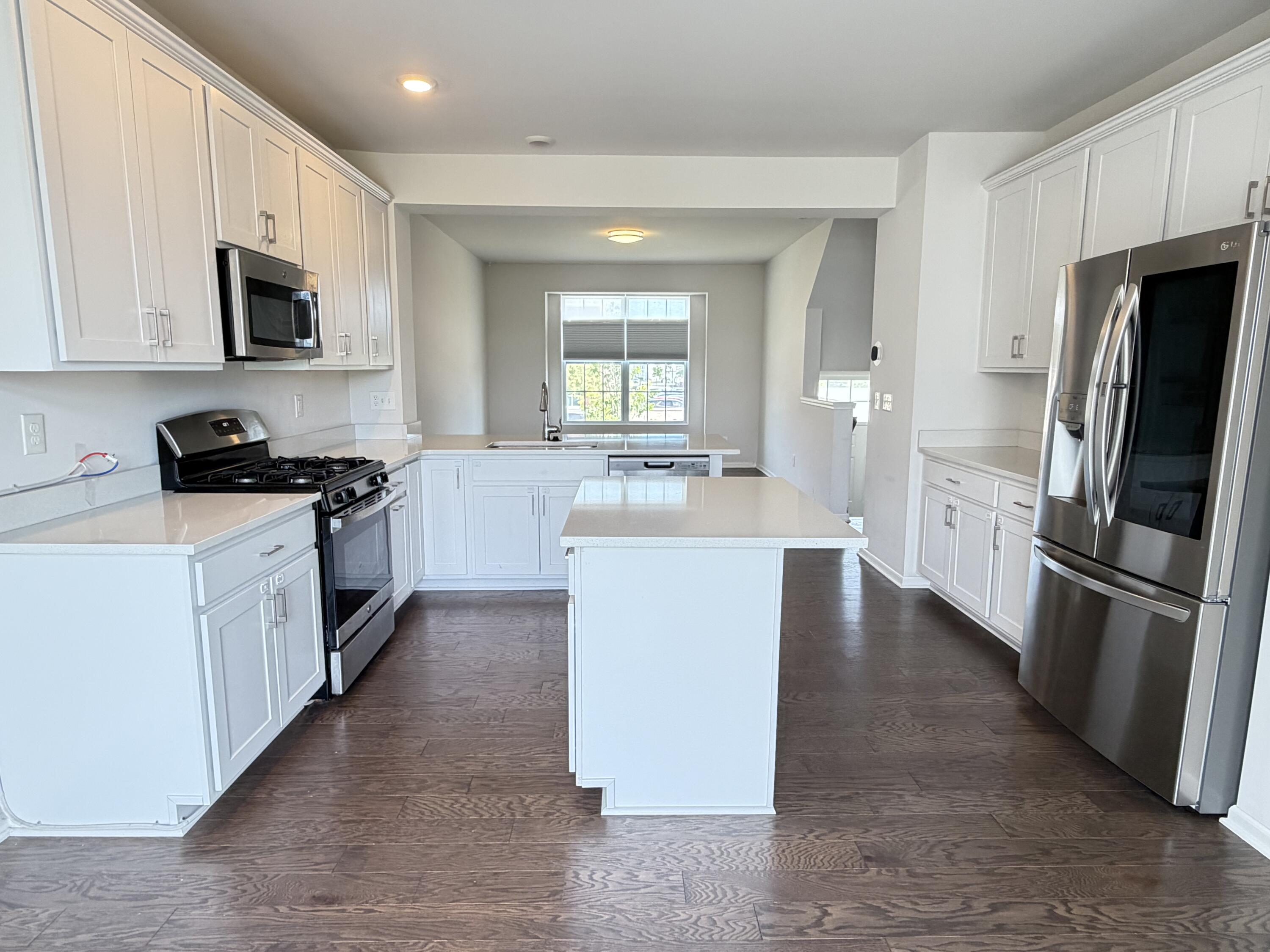 49623 Cherry Hill Road Canton, MI 48188 - Photo 6 of 16 IMG_3628