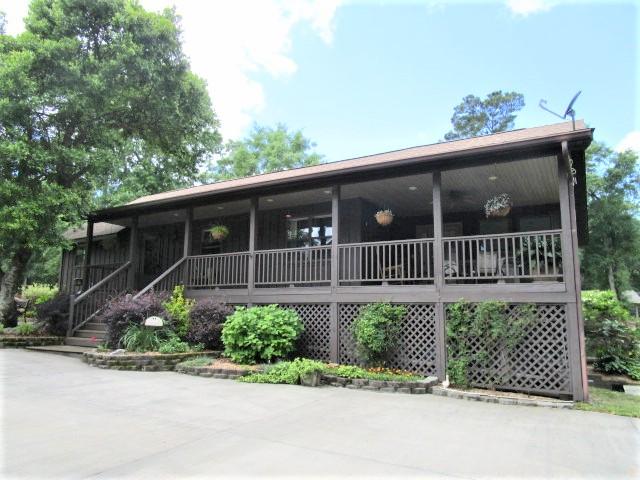 1896 Princess Pond Road Summerton, SC 29148 - Photo 5 of 35 Covered Walkway and Porch