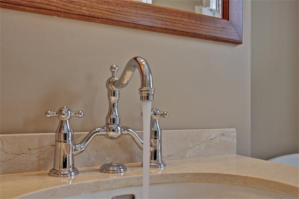 452 North Road Bedford, MA 01730 - Photo 7 of 8 Gallery Image 7