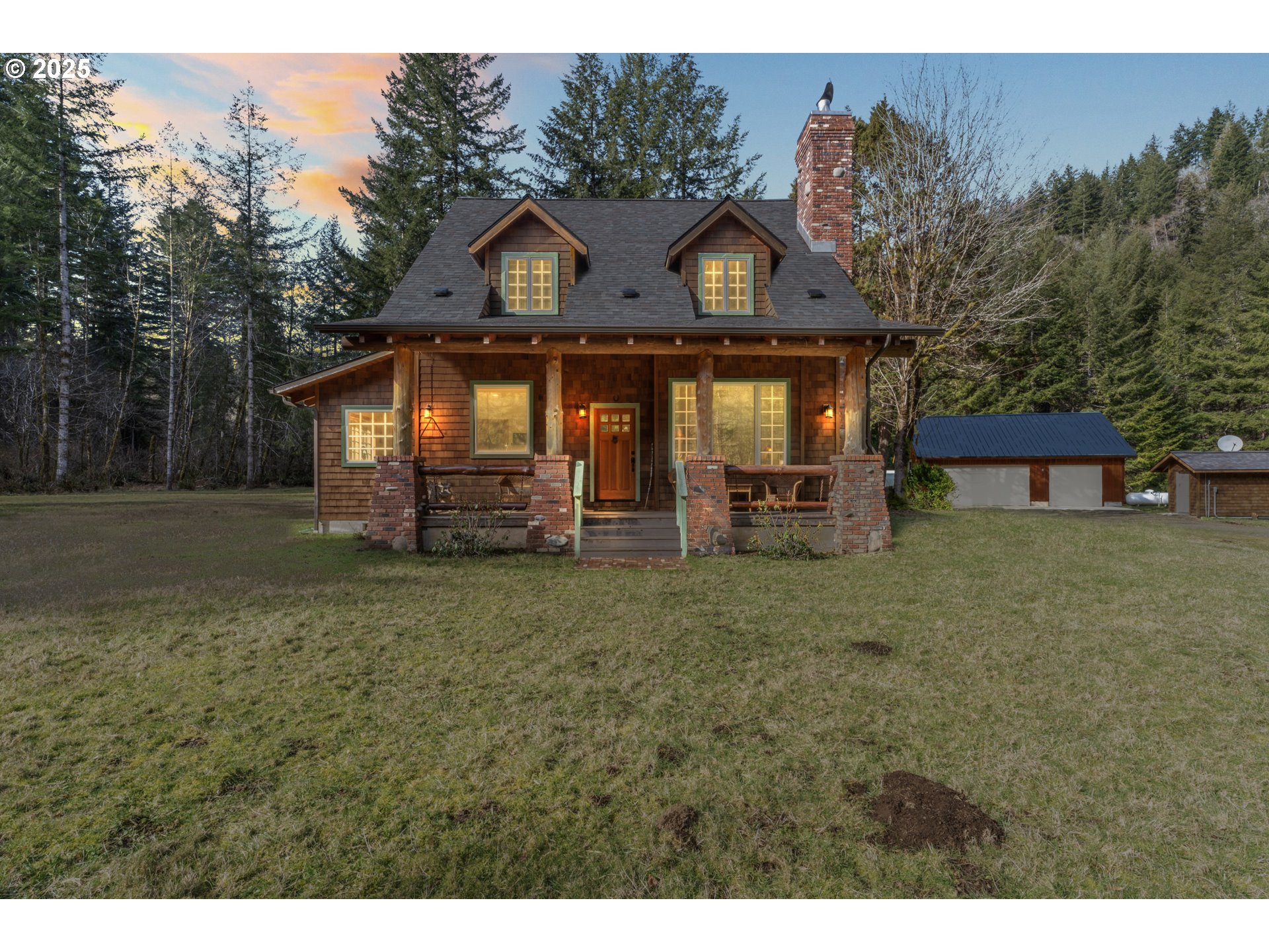 89797 Upper North Fork Road Florence, OR 97439 - Photo 1 of 43 Gallery Image 1