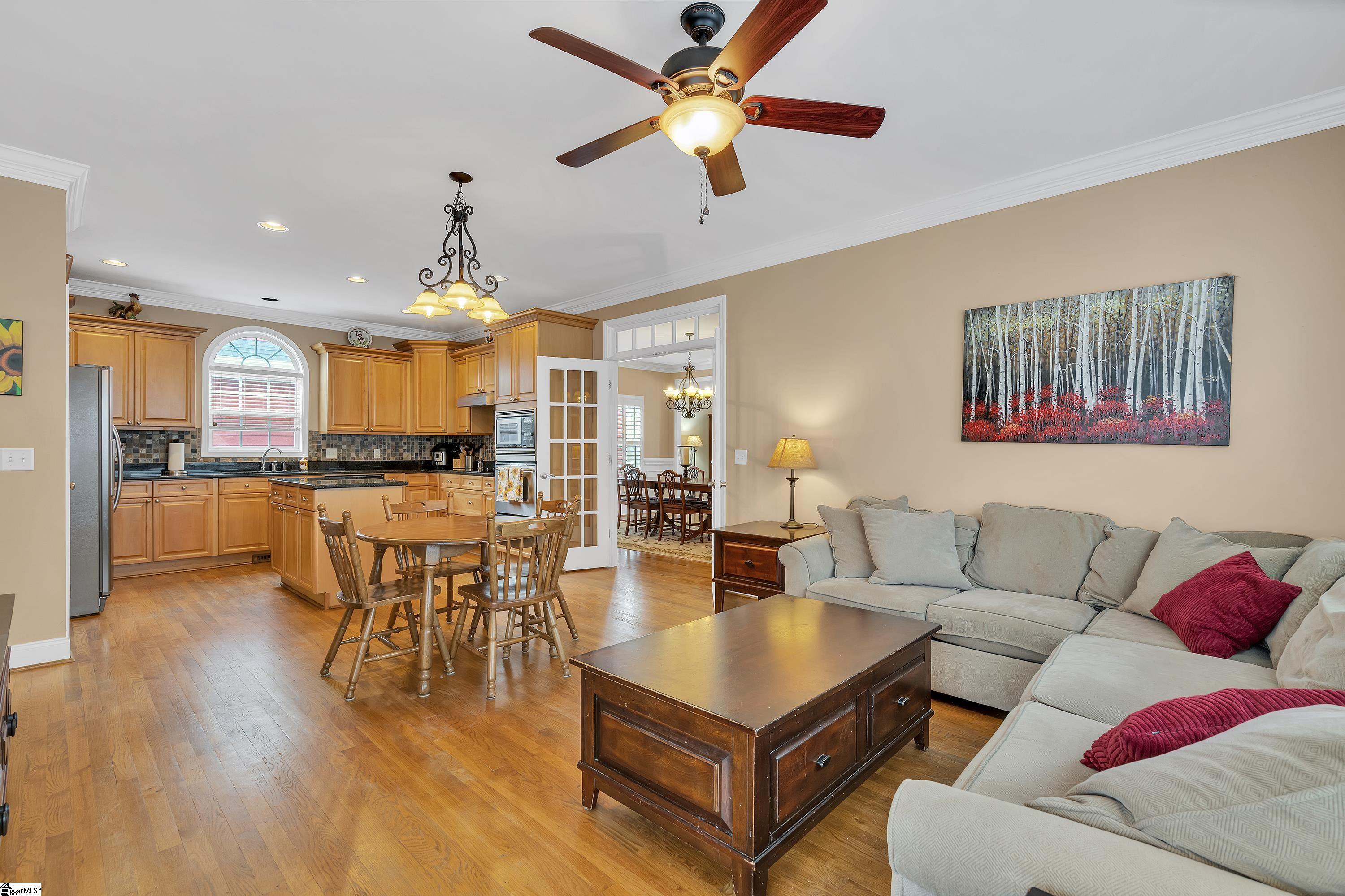 14 Spring Tree Drive Simpsonville, SC 29681 - Photo 12 of 35 Gallery Image 12