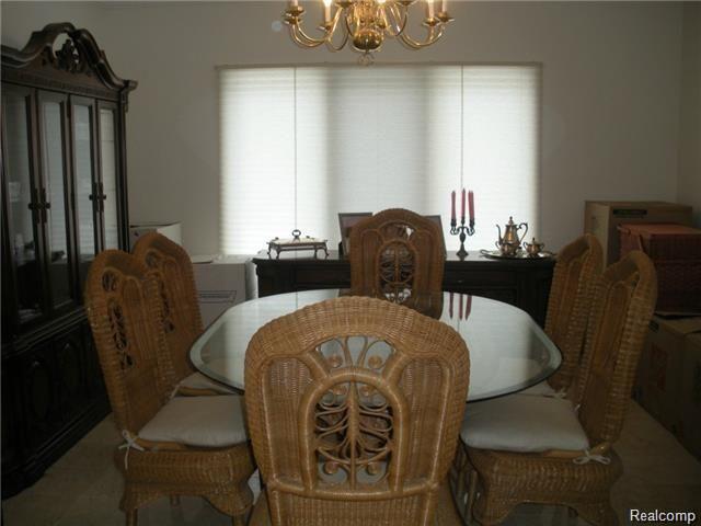 3591 Cedar Shake Drive Rochester Hills, MI 48309 - Photo 6 of 19