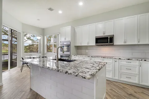 $550,000 | 7077 Copperfield Circle, Lake Worth, FL 33467