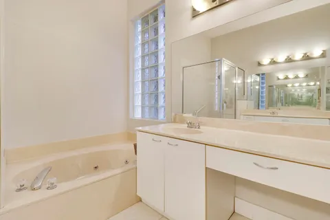 $550,000 | 7077 Copperfield Circle, Lake Worth, FL 33467