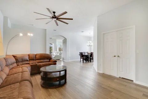 $550,000 | 7077 Copperfield Circle, Lake Worth, FL 33467