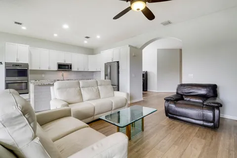 $550,000 | 7077 Copperfield Circle, Lake Worth, FL 33467