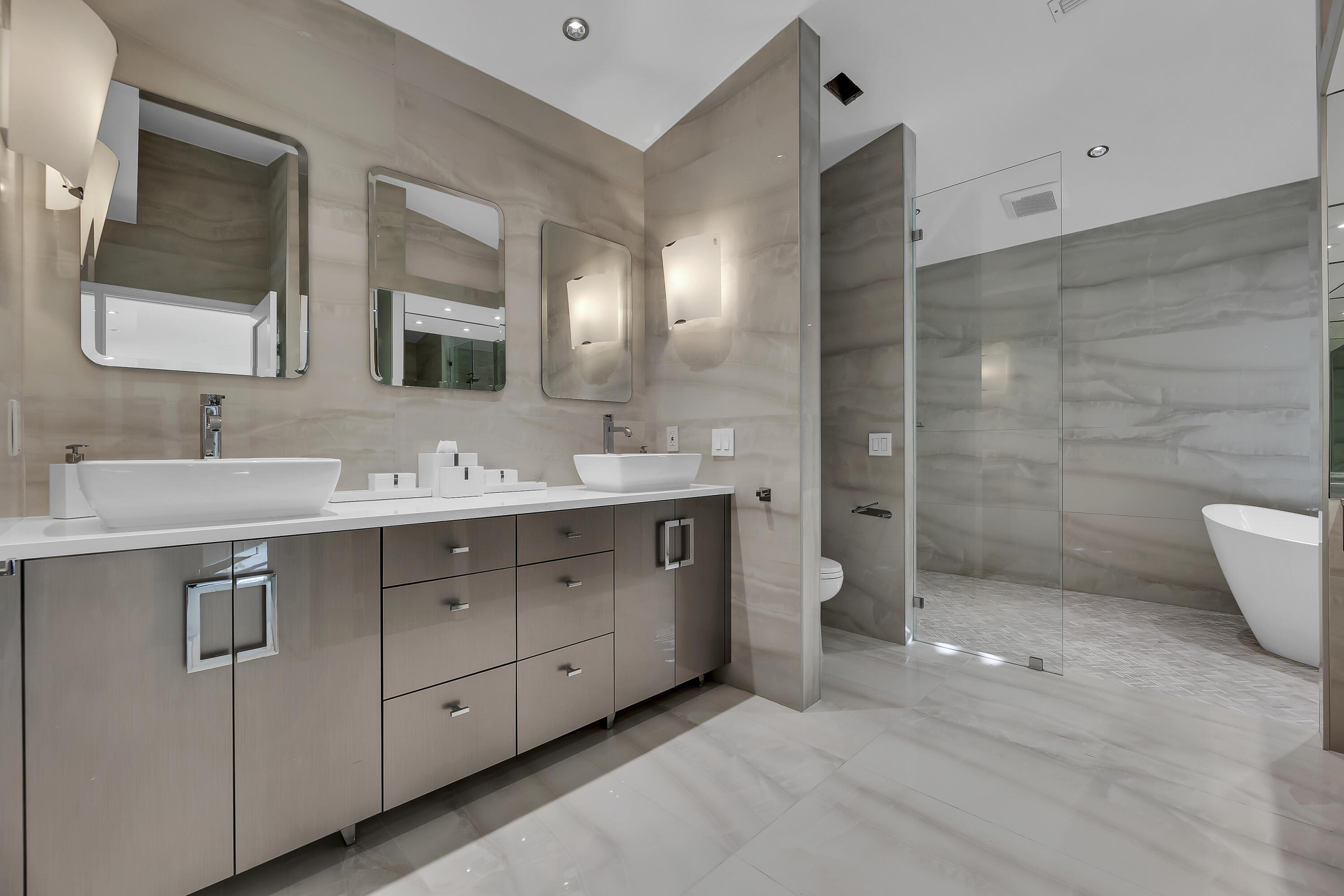 22643 Esplanada Circle Boca Raton, FL 33433 - Photo 19 of 41 Master Bath