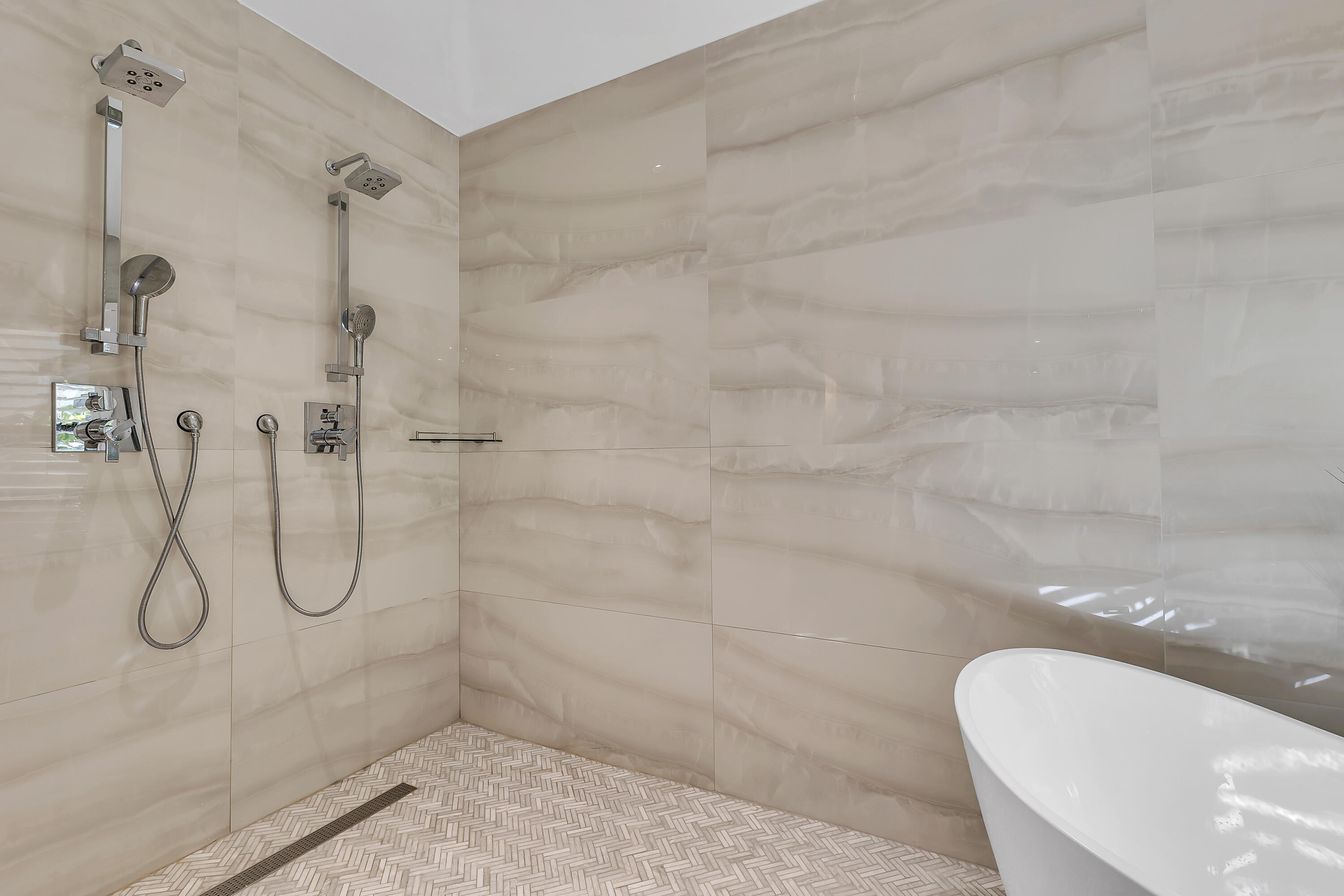 22643 Esplanada Circle Boca Raton, FL 33433 - Photo 22 of 41 Master Wet Area