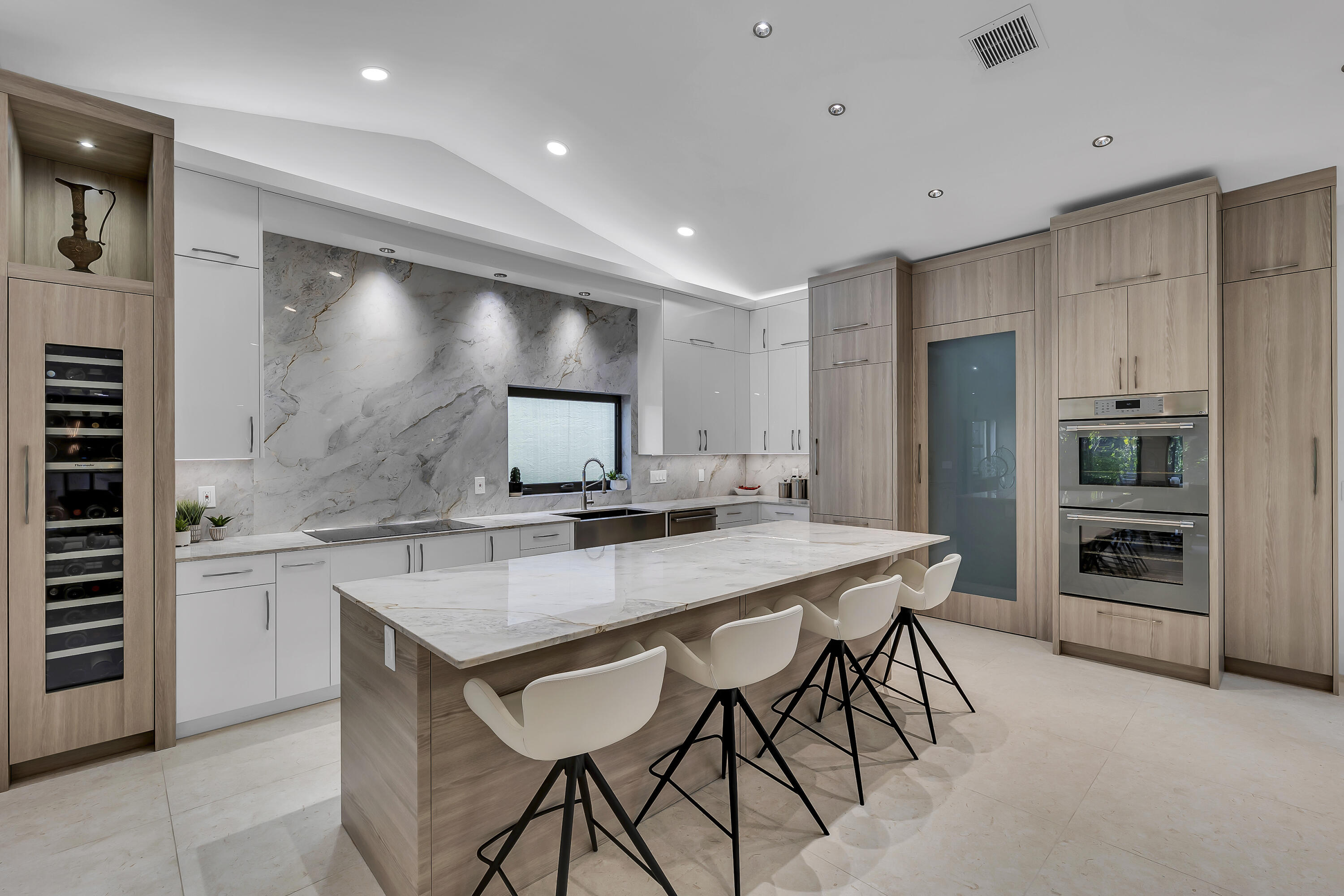 22643 Esplanada Circle Boca Raton, FL 33433 - Photo 8 of 41 Custom Kitchen Cabinetry