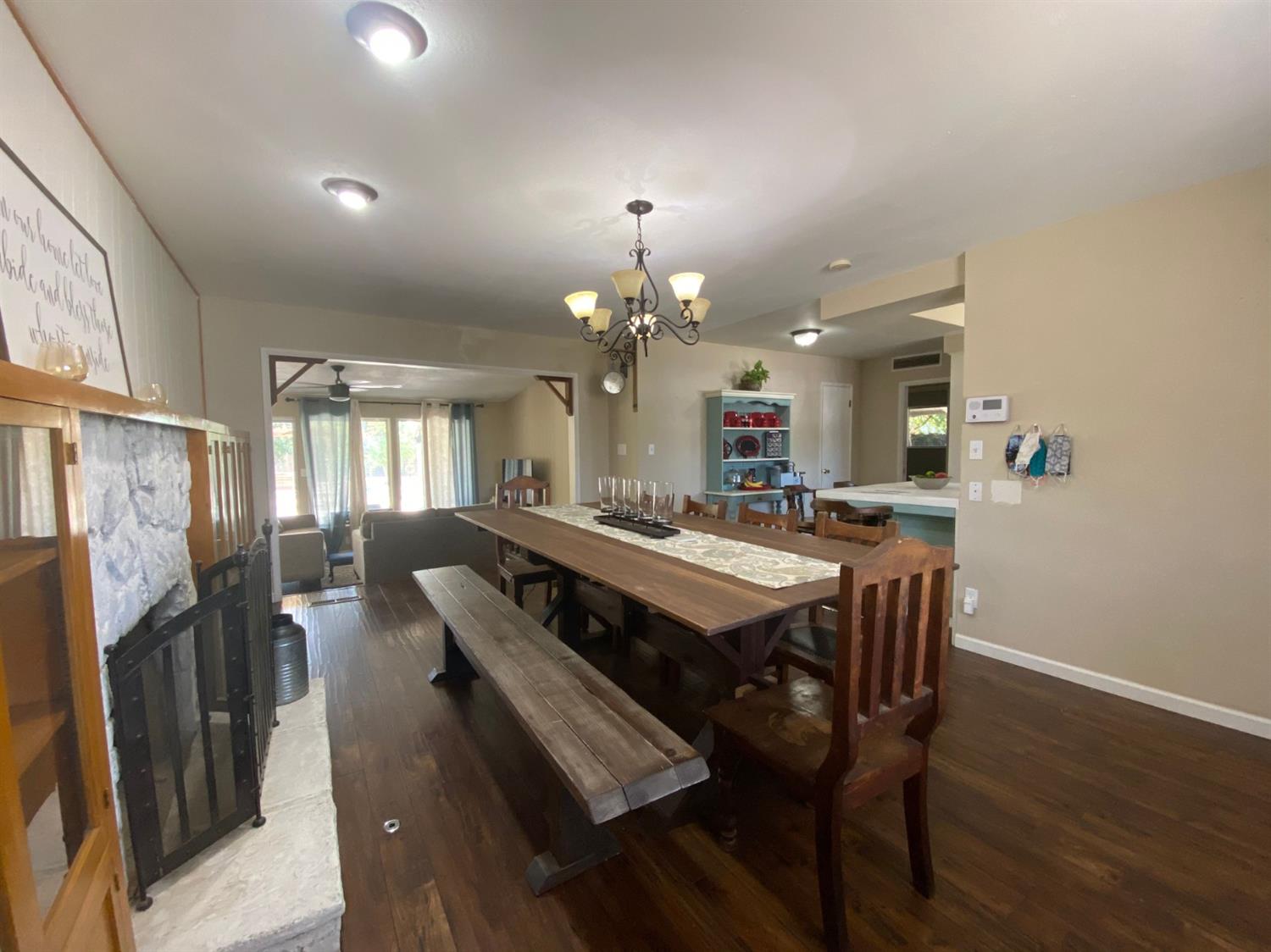 1075 West Flora Avenue Reedley, CA 93654 - Photo 14 of 20 Gallery Image 14