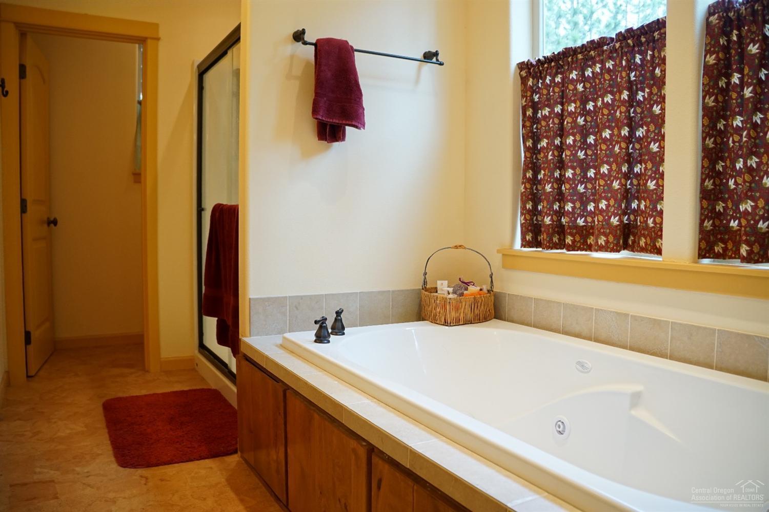 14891 Bluegrass Loop Sisters, OR 97759 - Photo 15 of 20 Additional Photo