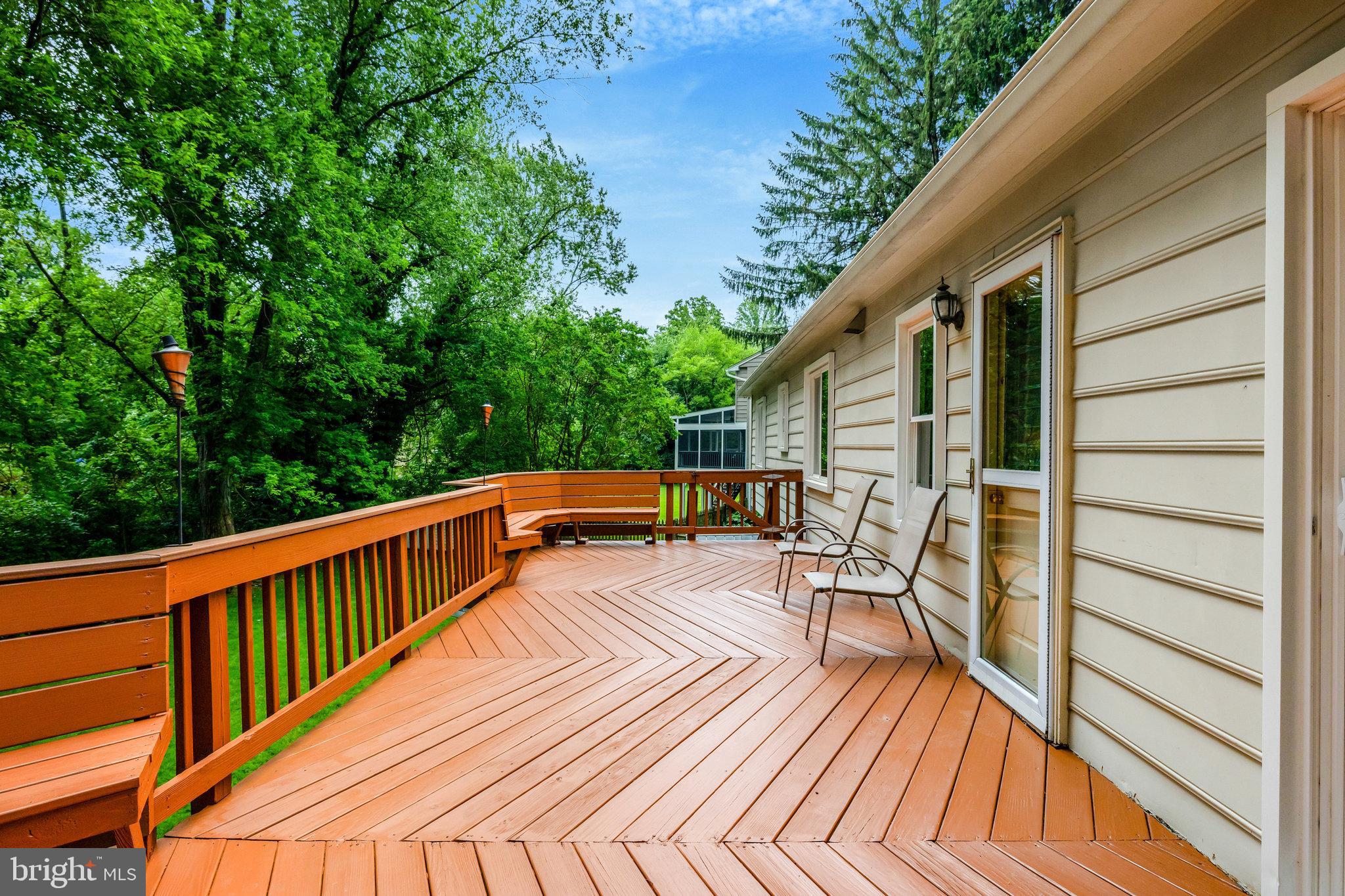 3819 Acosta Road Fairfax, VA 22031 - Photo 60 of 74 Deck