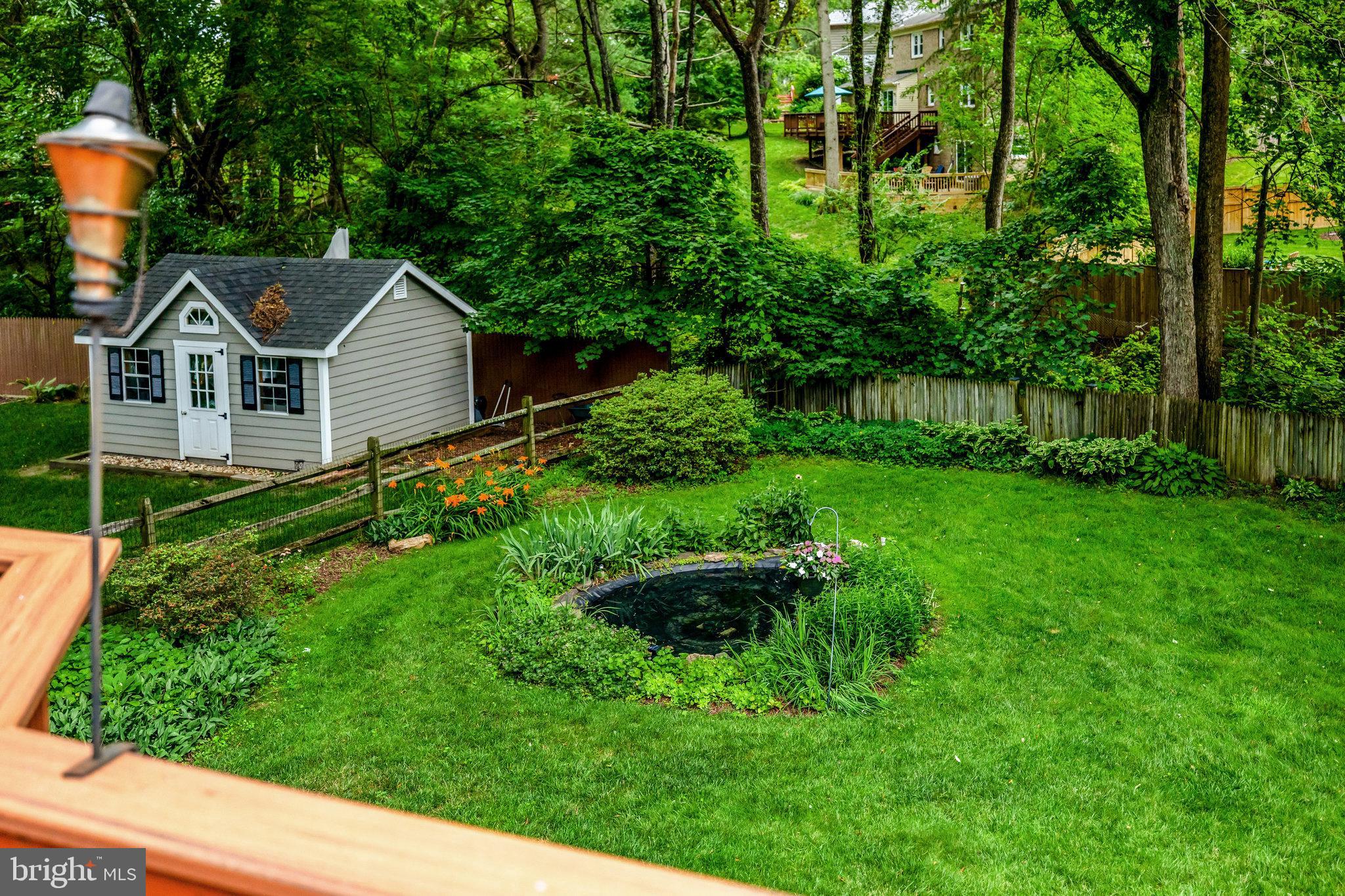 3819 Acosta Road Fairfax, VA 22031 - Photo 61 of 74 Looking down into yard from deck
