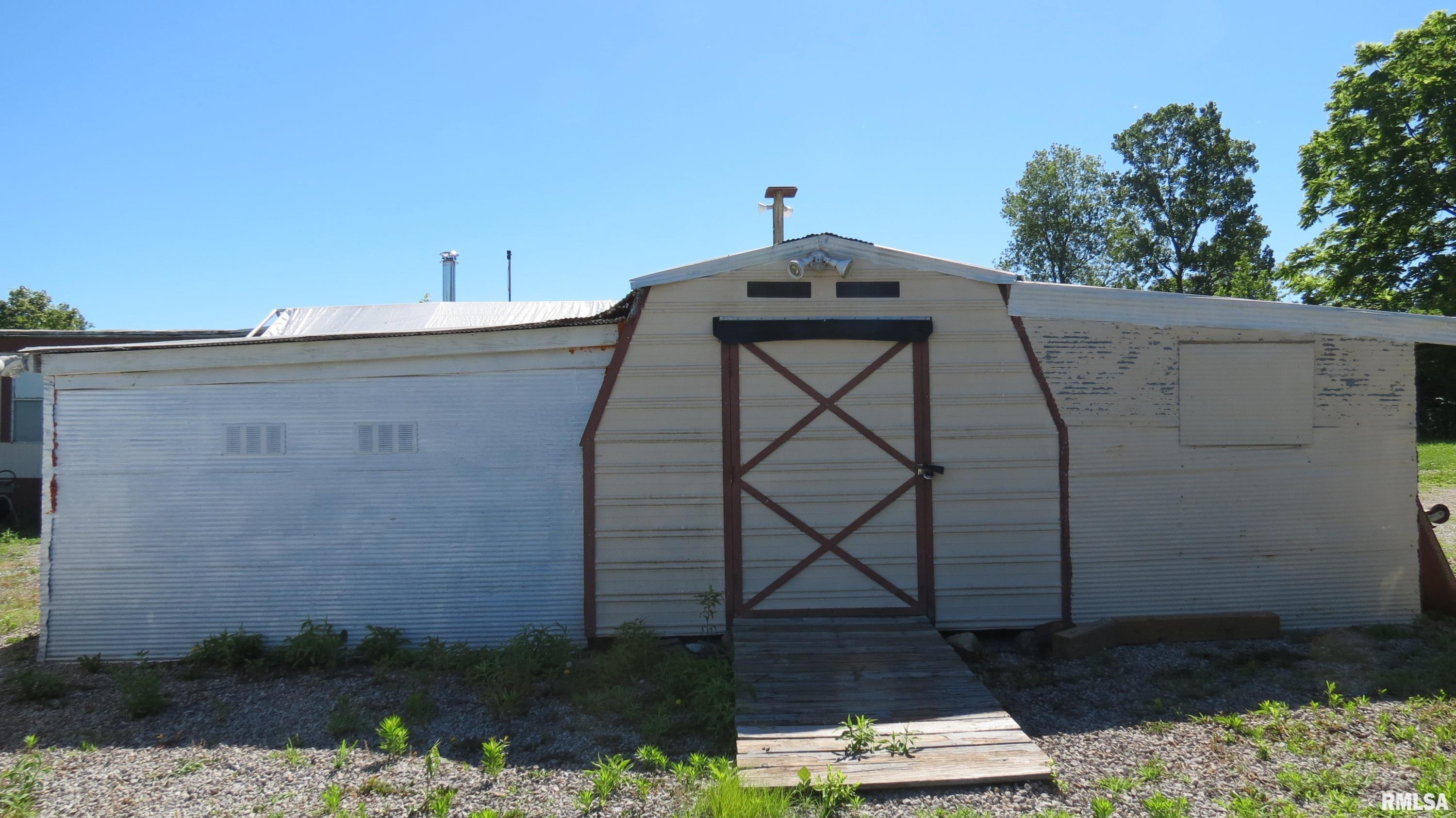 1230 Kathleen Road Du Quoin, IL 62832 - Photo 4 of 7