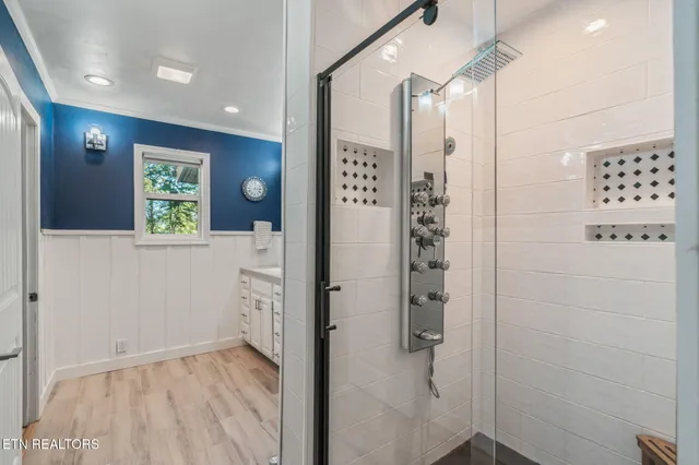 $1,280,000 | 828 Sargent Drive, Kingston, TN 37763