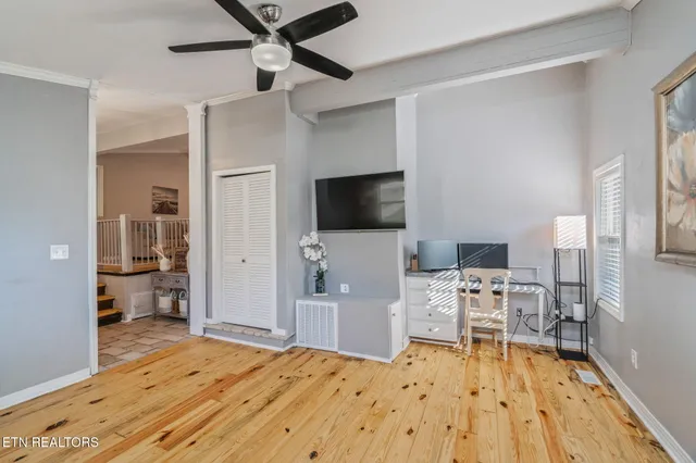 $1,280,000 | 828 Sargent Drive, Kingston, TN 37763