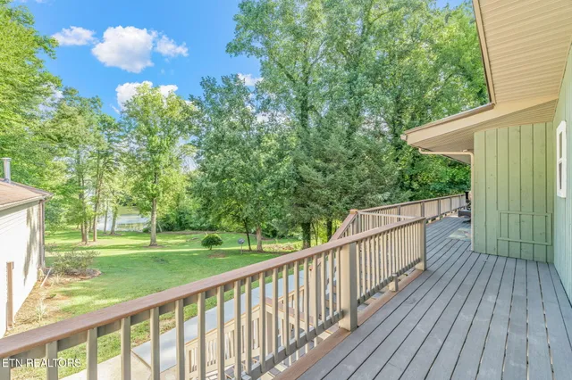 $1,280,000 | 828 Sargent Drive, Kingston, TN 37763