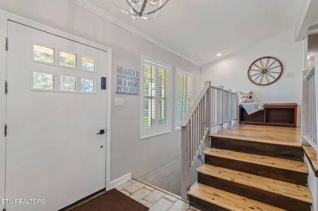 $1,280,000 | 828 Sargent Drive, Kingston, TN 37763