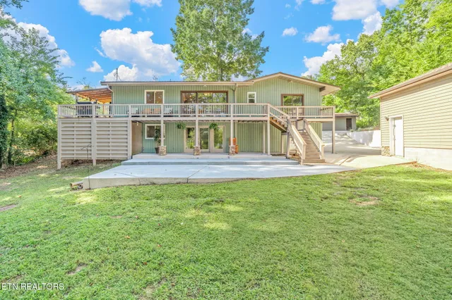 $1,280,000 | 828 Sargent Drive, Kingston, TN 37763