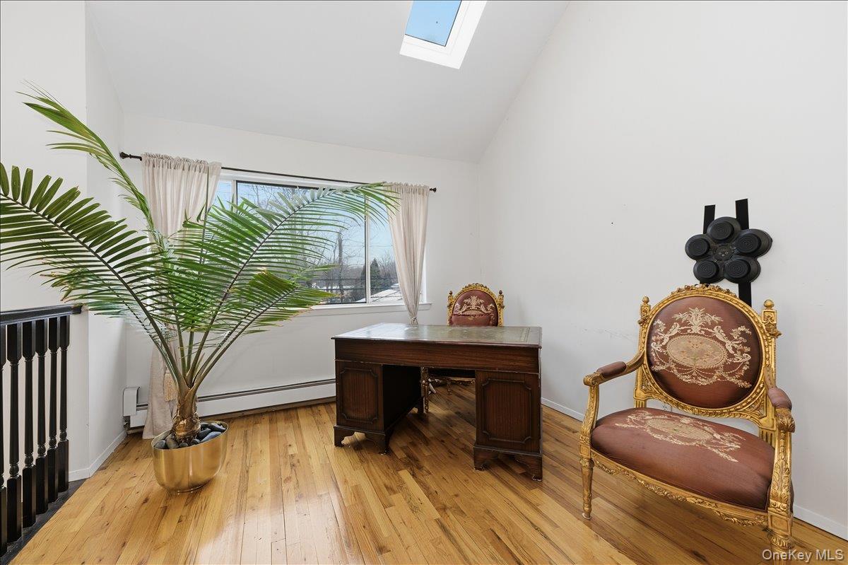 12 Redbrook Road Great Neck, NY 11024 - Photo 26 of 30