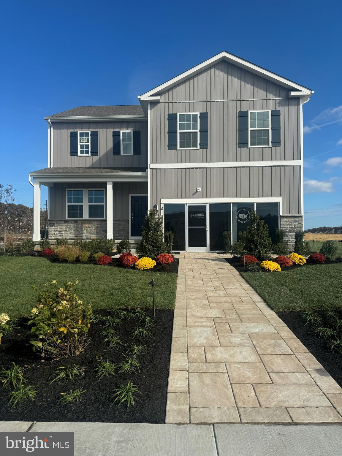 10 Moro Road Egg Harbor Township, NJ 08234 - Photo 27 of 42 a front view of a house with garden