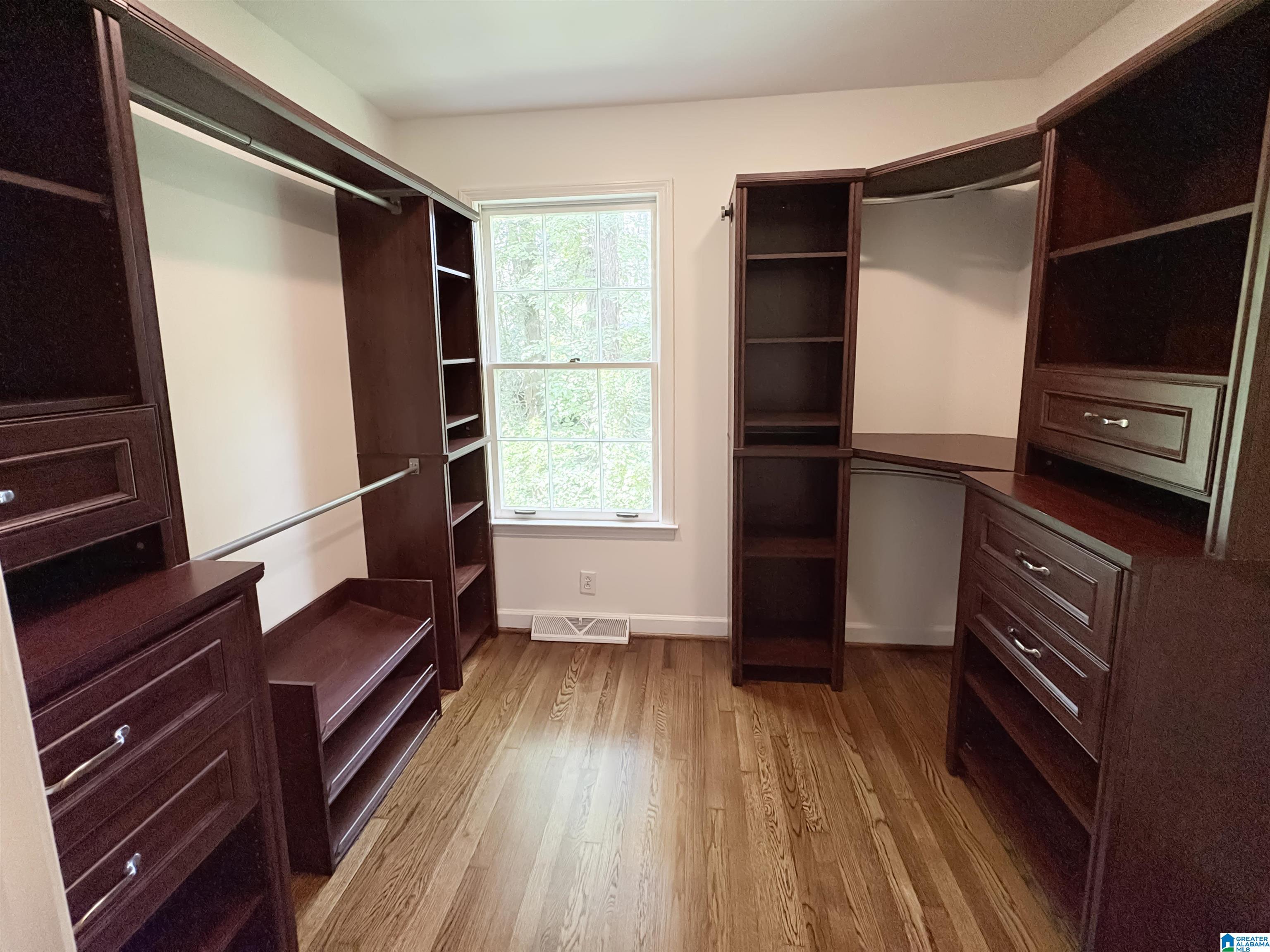 1624 Ridge Road Birmingham, AL 35209 - Photo 33 of 60
