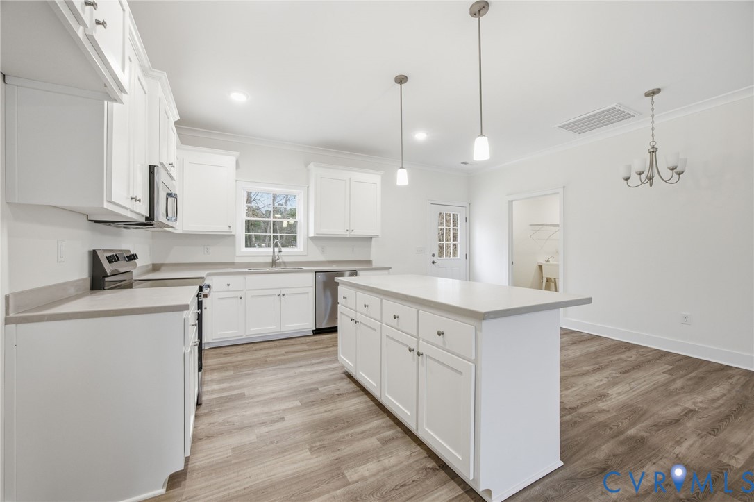 21315 Hunnicut Road Dinwiddie, VA 23841 - Photo 12 of 28