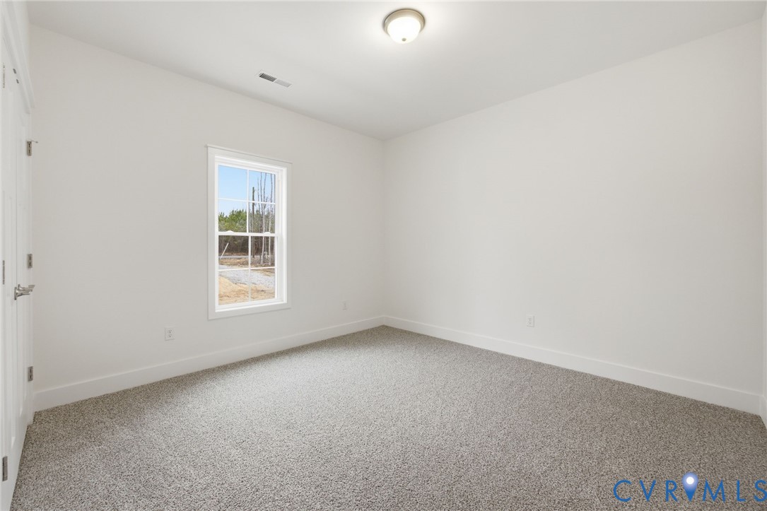 21315 Hunnicut Road Dinwiddie, VA 23841 - Photo 19 of 28