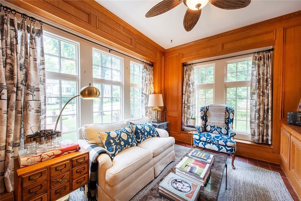 573 Collier Road Northwest Atlanta, GA 30318 - Photo 11 of 58