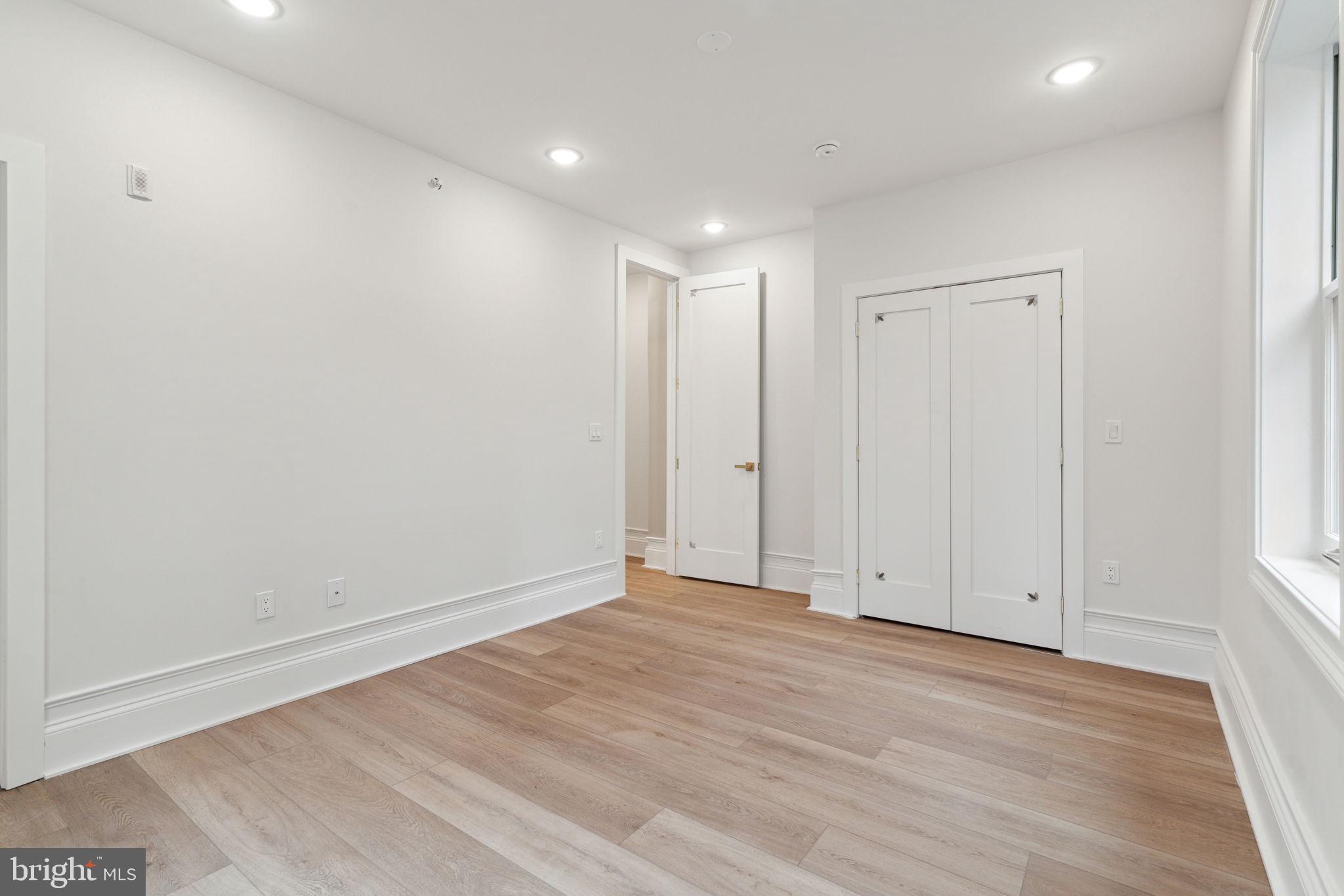 1822 Chestnut Street, Unit 3R Philadelphia, PA 19103 - Photo 18 of 27