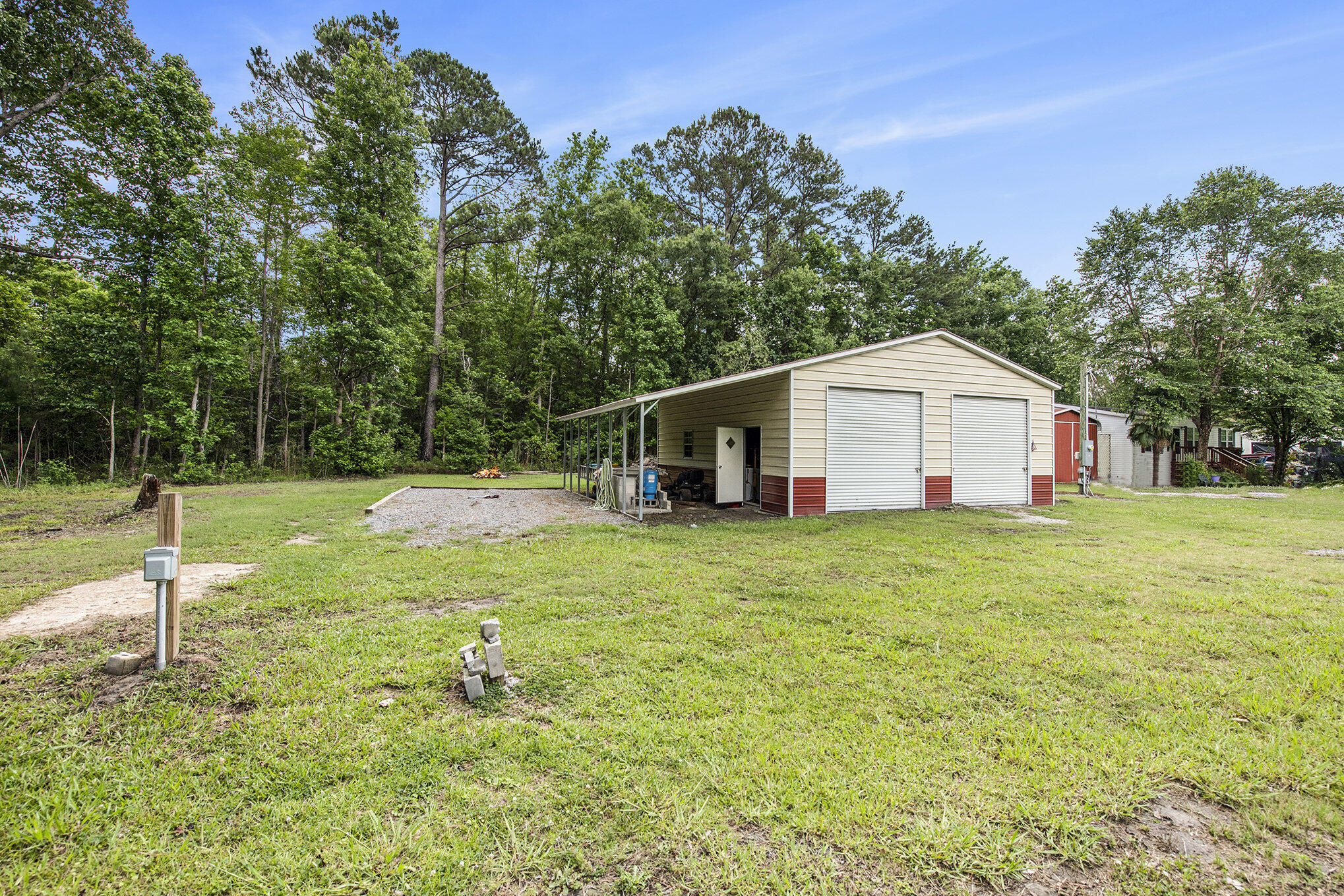 117 Vineyard Road, Unit 2 Summerville, SC 29486 - Photo 3 of 16 003_file_19