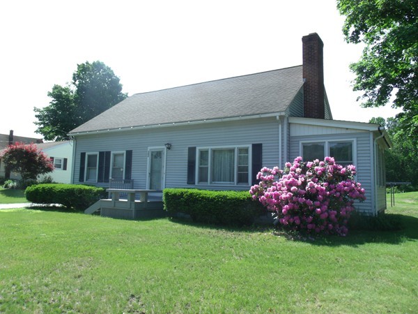 362 Palmer Road Ware, MA 01082 - Photo 2 of 30