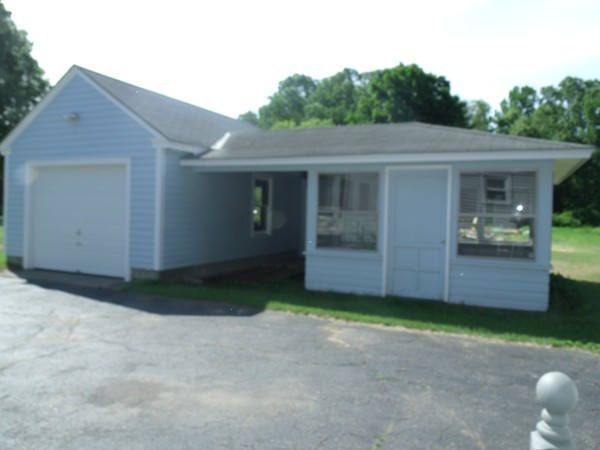 362 Palmer Road Ware, MA 01082 - Photo 7 of 30