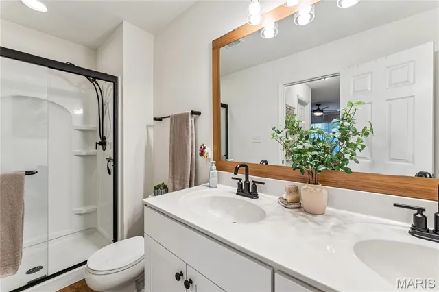 $424,900 | 135 Prairie Vista Court, St. Charles, MO 63301