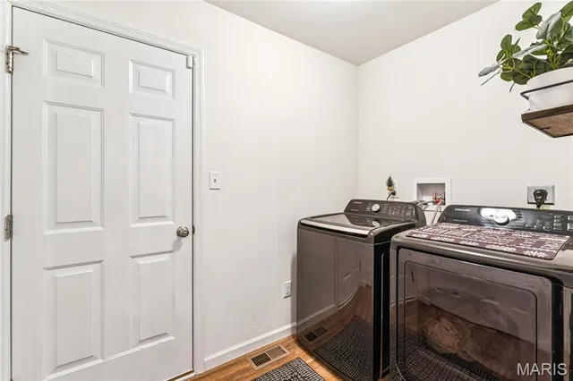 $424,900 | 135 Prairie Vista Court, St. Charles, MO 63301