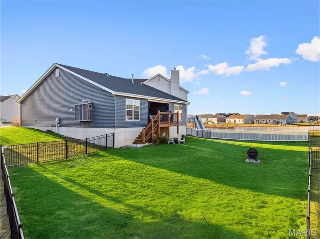 $424,900 | 135 Prairie Vista Court, St. Charles, MO 63301