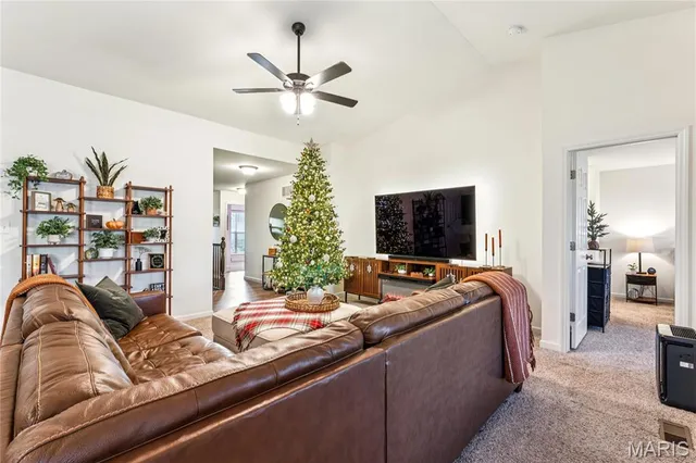 $424,900 | 135 Prairie Vista Court, St. Charles, MO 63301