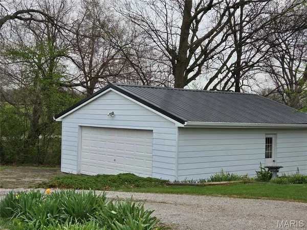 $240,000 | 10386 Ridge Road, Sparta, IL 62286