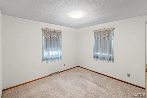 $240,000 | 10386 Ridge Road, Sparta, IL 62286