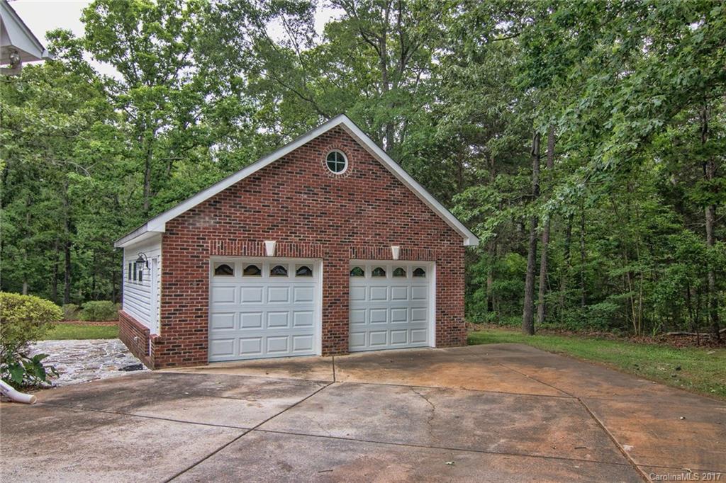 8309 Potter Road, Unit 14 Matthews, NC 28104 - Photo 4 of 24 Gallery Image 4
