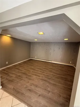 $2,850 | 60 Wheatfield Lane, Commack, NY 11725