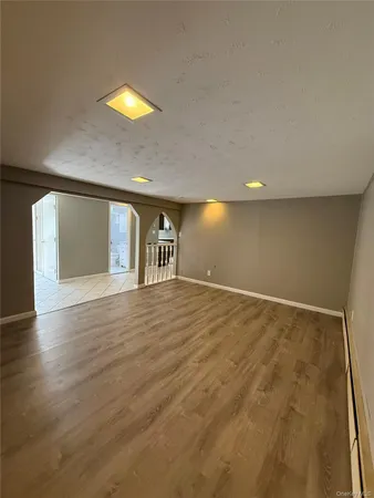 $2,850 | 60 Wheatfield Lane, Commack, NY 11725