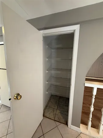 $2,850 | 60 Wheatfield Lane, Commack, NY 11725