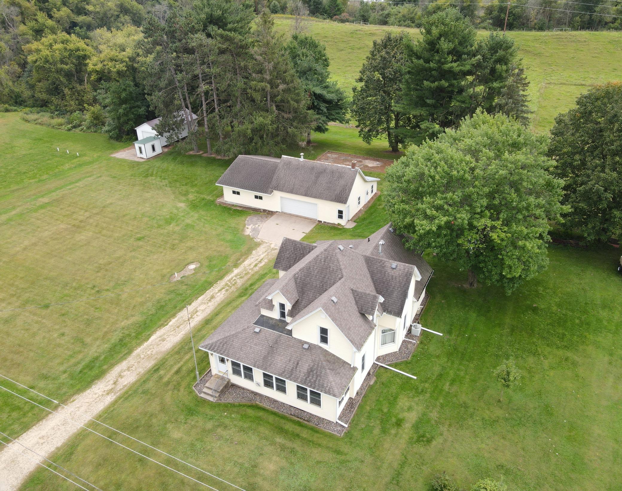 N409 County Rd D Eau Galle, WI 54737 - Photo 11 of 42