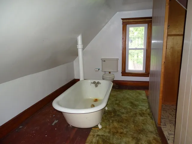 $298,500 | N409 County Rd D, Eau Galle, WI 54737