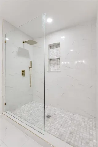 $643,000 | 2601 Red Oak Lane, Plano, TX 75075