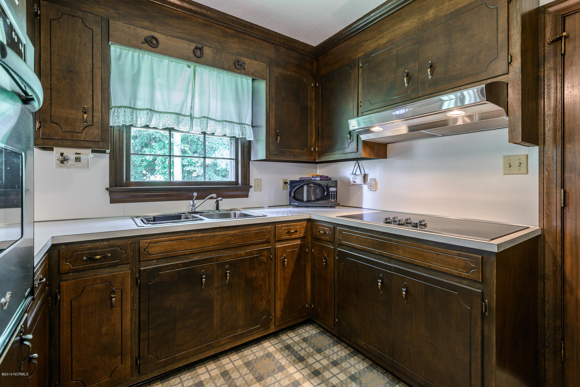 3324 Doc Loftin Road Ayden, NC 28513 - Photo 15 of 36 Kitchen