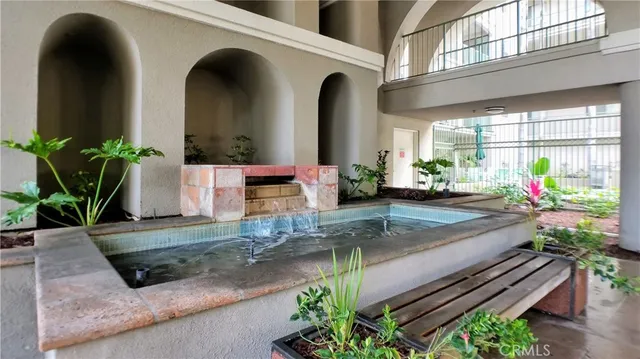 $2,595 | 555 Maine Avenue, Unit 313, Long Beach, CA 90802