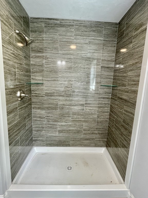 2 Glen Road Wilmington, MA 01887 - Photo 24 of 26 Gallery Image 24