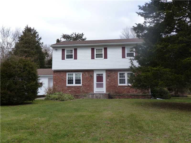 8 Maple Road Warren, RI 02885 - Photo 1 of 14 Exterior Front.